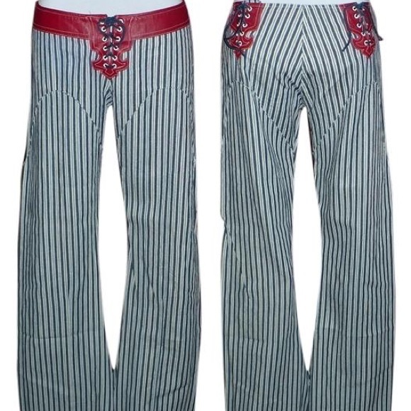 LOOKING FOR - Picture 8 of 13